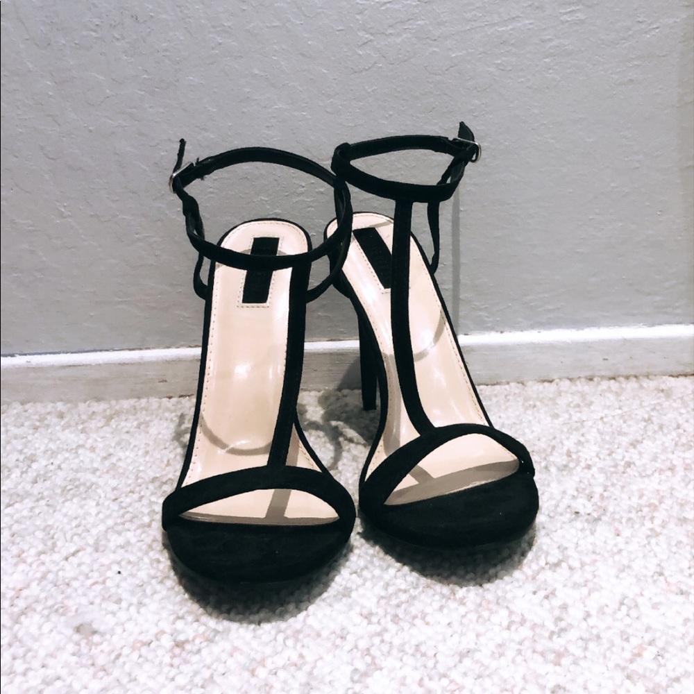 Forever 21 black heels